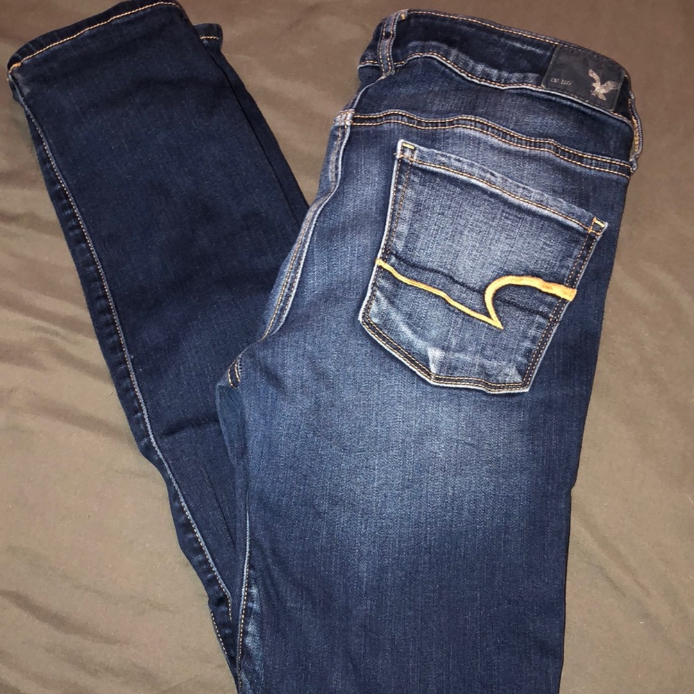 American Eagle dark wash jeans